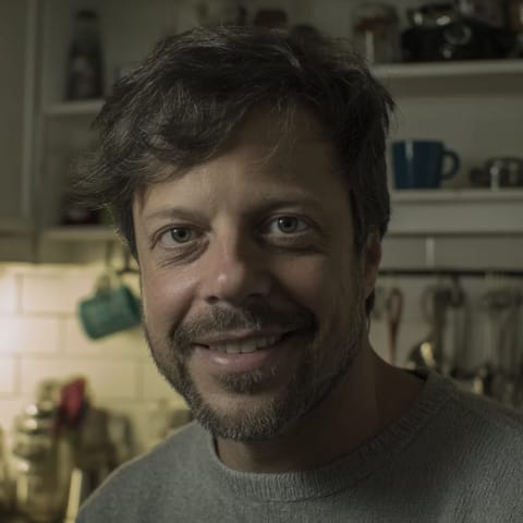 Oliver Reed profile photo